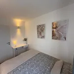 Elite Vista-with Parking Apartment