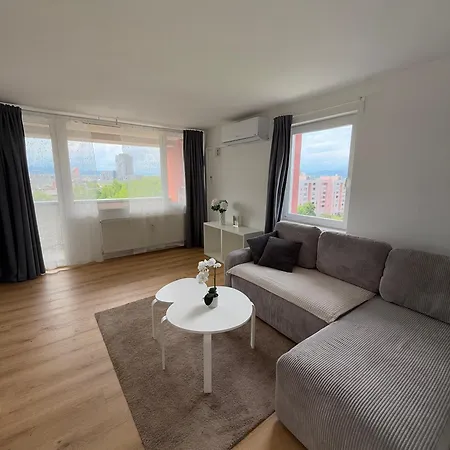 Elite Vista-with Parking Liubliana