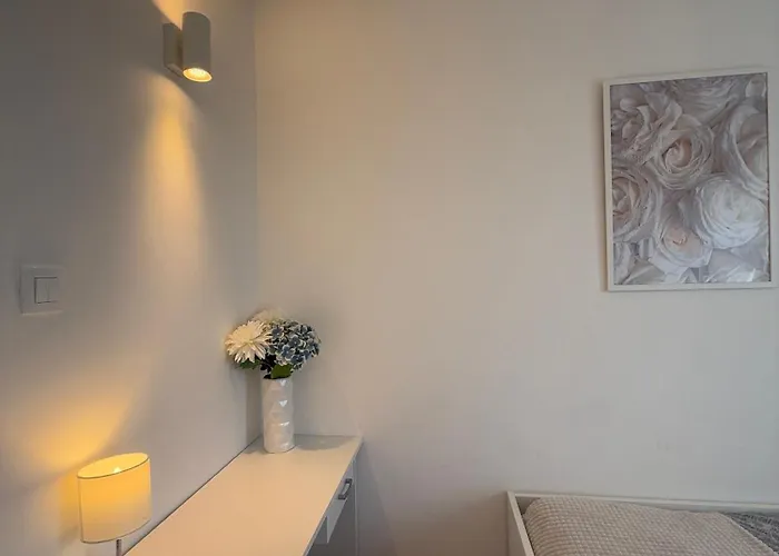 Elite Vista-with Parking *